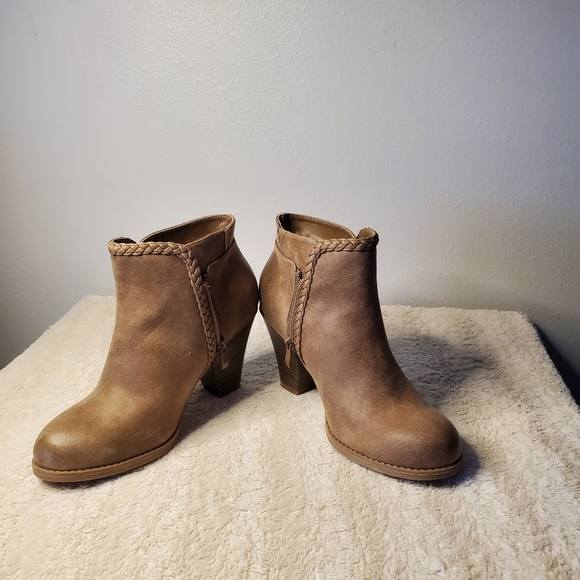 torrid Shoes - Torrid Faux Leather Braided Style Booties 9W